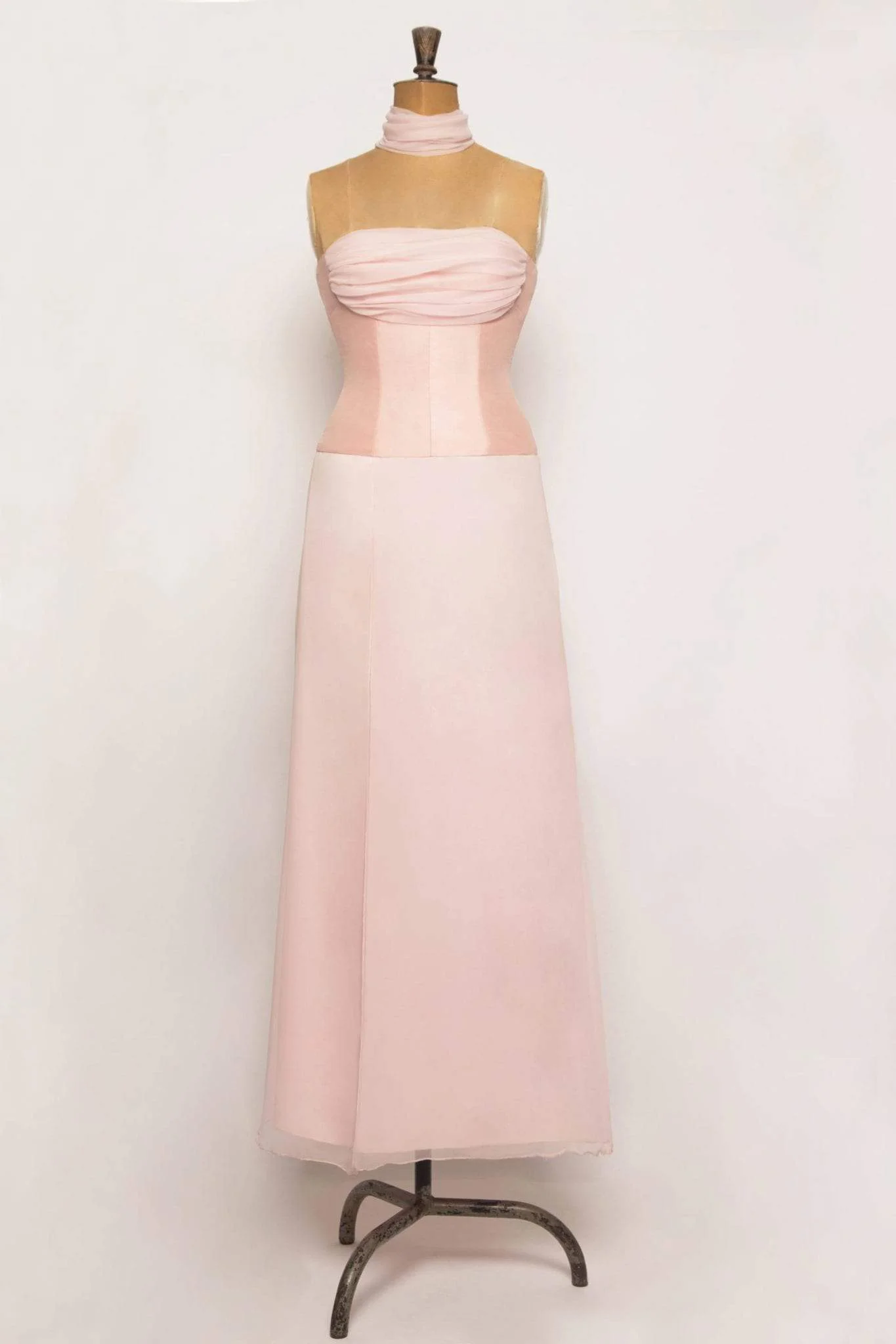 Pink chiffon strapless bridal dress with dropped waist